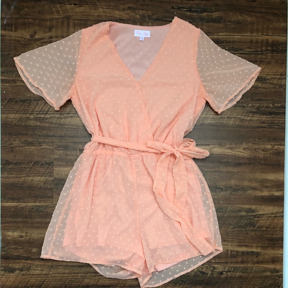 Pink Lily Belted Romper Size Small